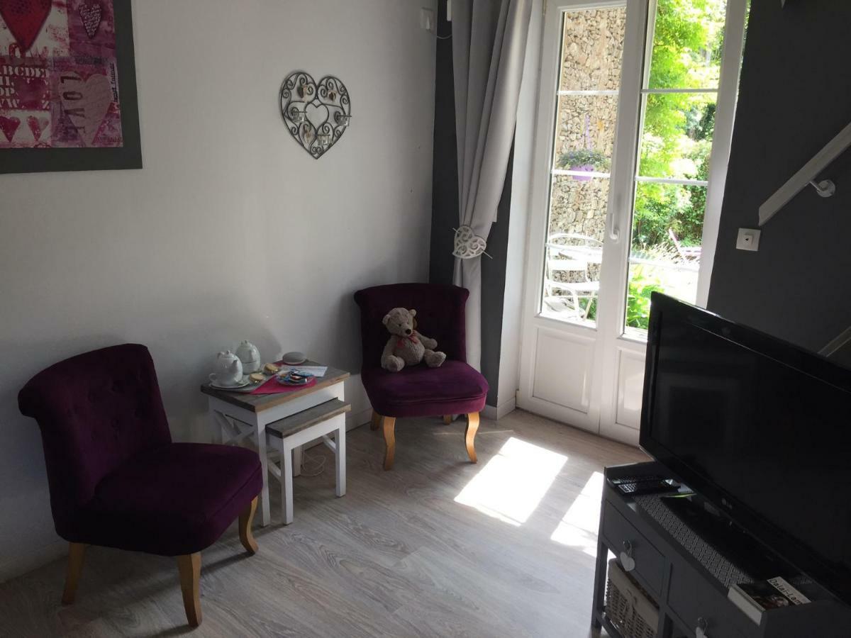 Bed and Breakfast Le Moulin De La Castellerie Moon-sur-Elle Exterior foto