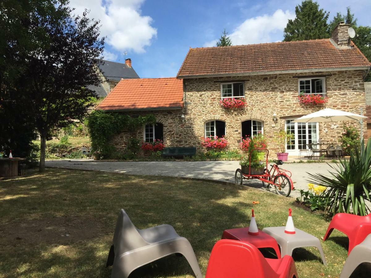 Bed and Breakfast Le Moulin De La Castellerie Moon-sur-Elle Exterior foto